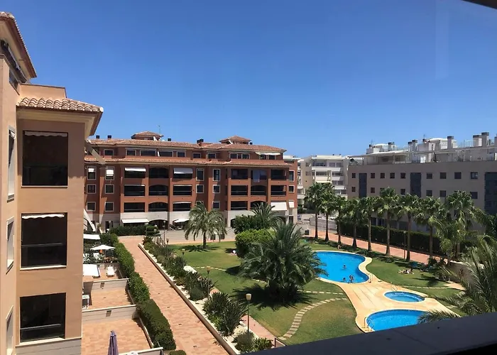 Jardines De Las Marinas